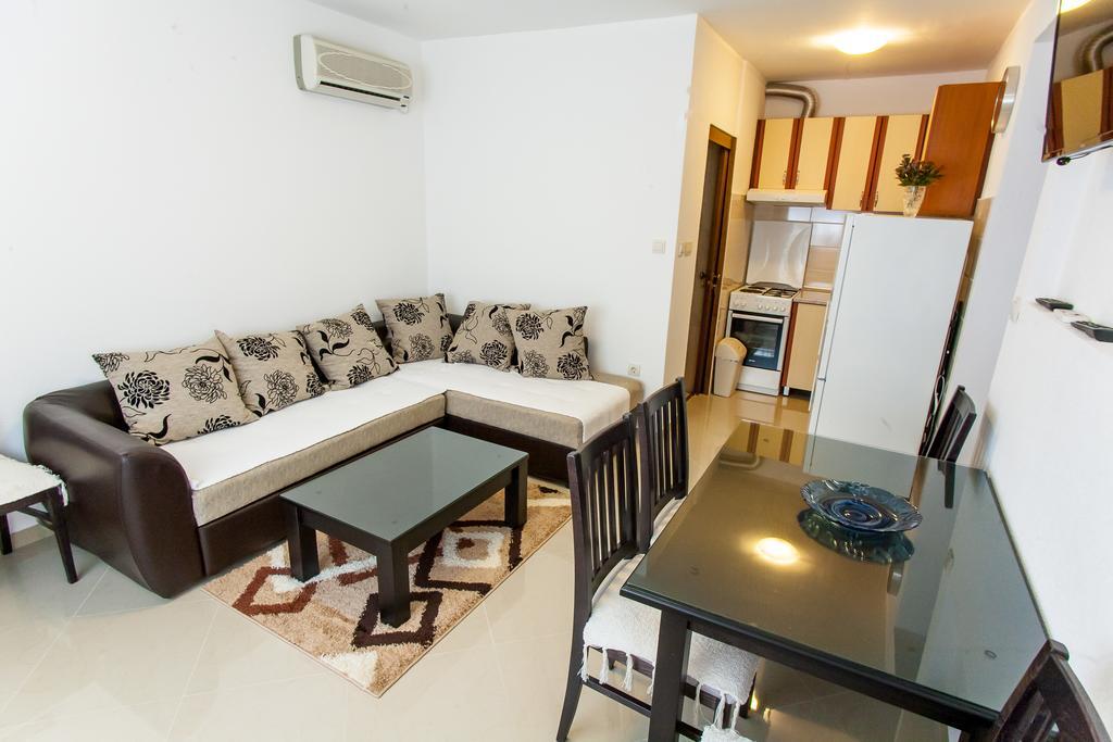 Apartments Ljubica Херцег-Нови Номер фото