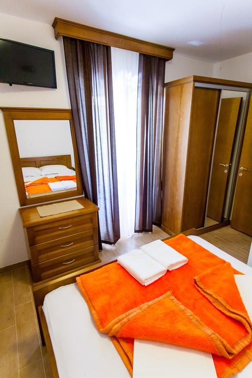 Apartments Ljubica Херцег-Нови Номер фото