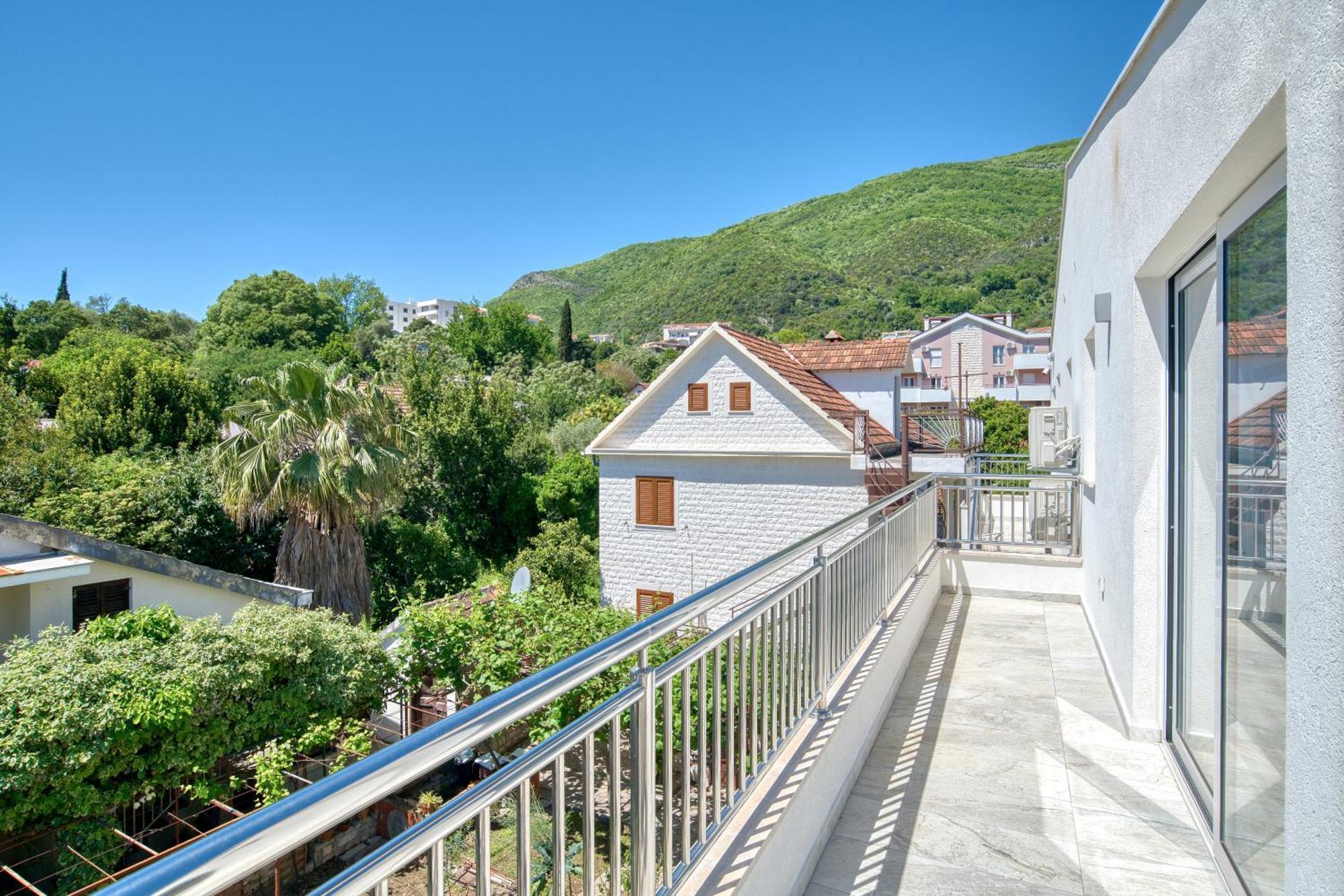 Apartments Ljubica Херцег-Нови Экстерьер фото